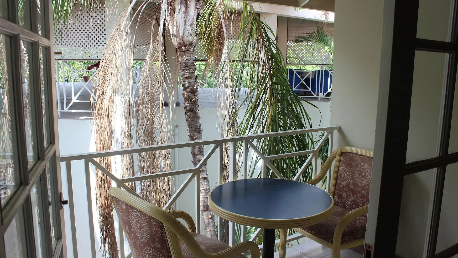 Altamont Court Hotel Kingston