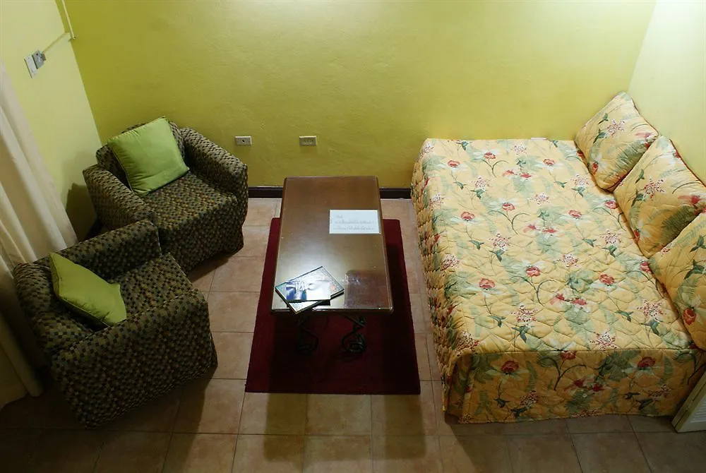 Altamont Court Hotel Kingston